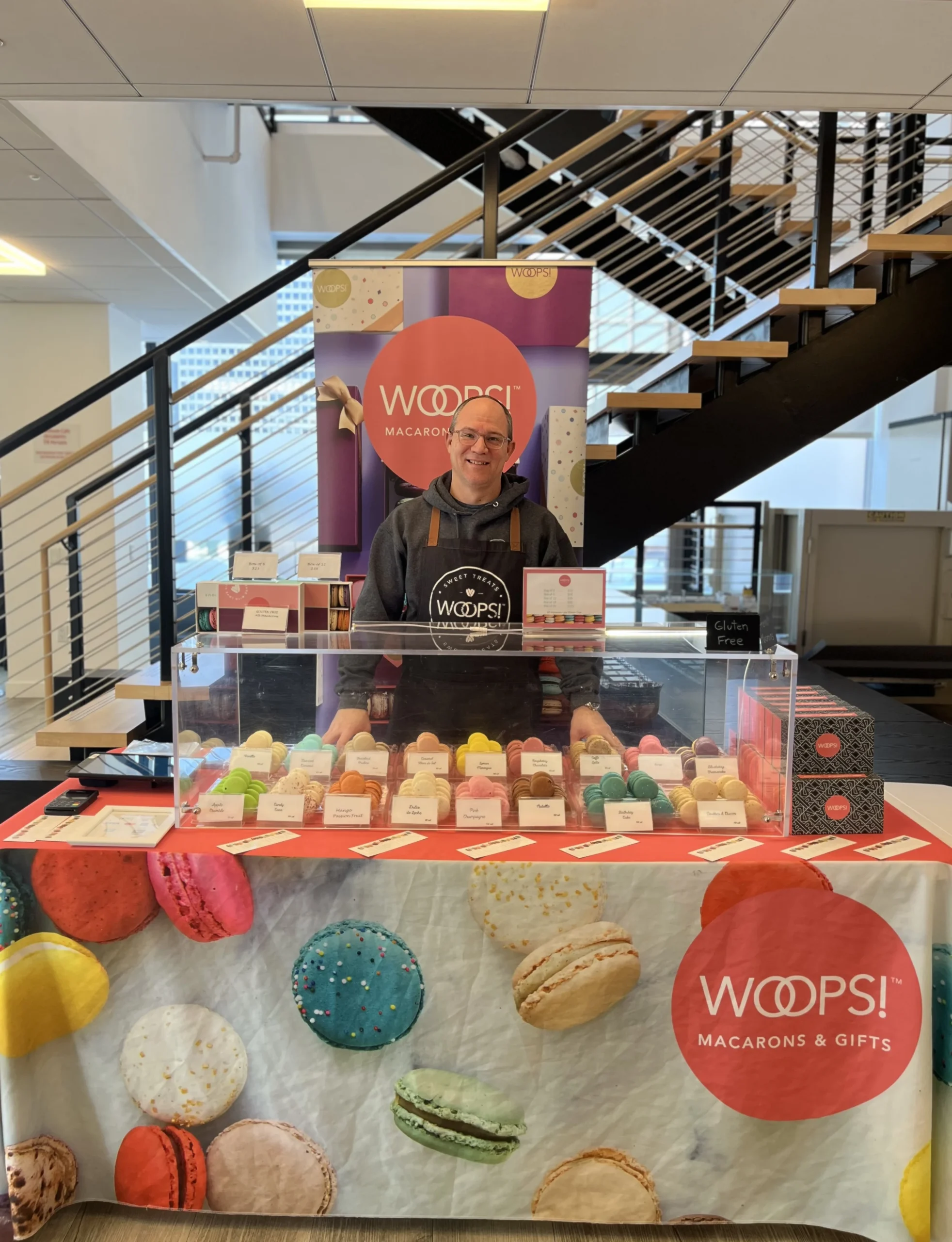 Woops! Macarons setup